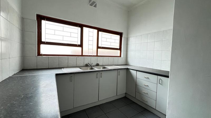 Commercial Property for Sale in Elsies River Industrial Western Cape
